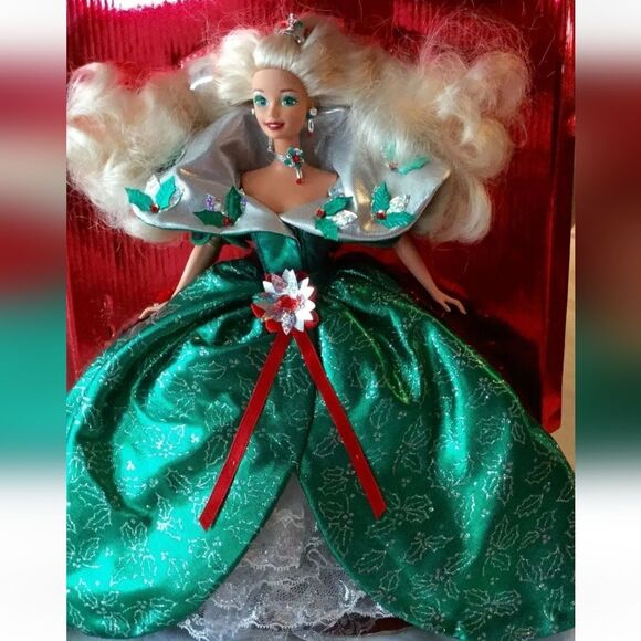 BRAND NEW 1995 HAPPY HOLIDAYS BARBIE  SPECIAL EDITION IN  SILVER  GREEN GOWN R3 - Picture 12 of 14